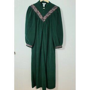 Vintage Vanity Fair Robe Size Medium Velour Embroided Housecoat Soft Half Zip